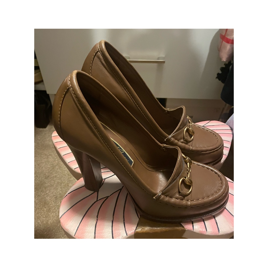 ***Gucci***
